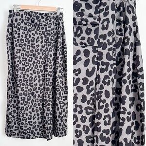 Mint Velvet grey and black leopard print jersey skirt Sz. 8 US (12 UK)